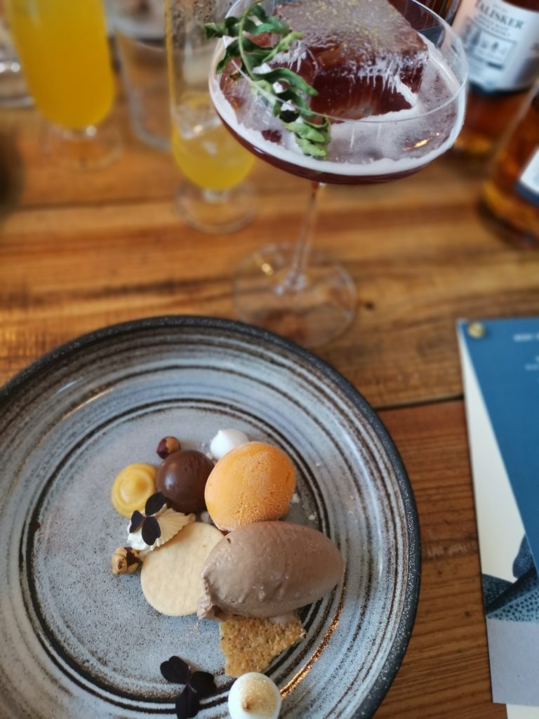 Scandinavian Detours Middag med matchande whiskycocktails