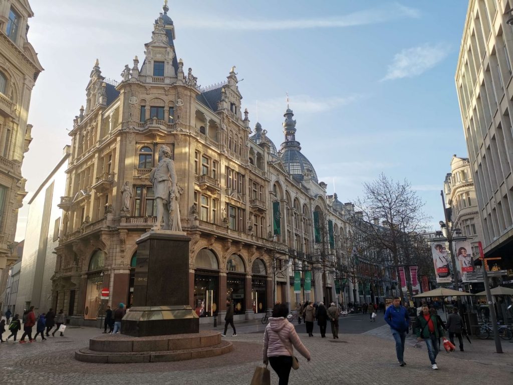 Ett dygn i Antwerpen