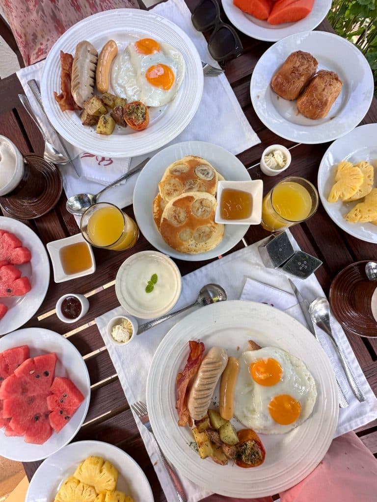 Frukost på Paradee resort