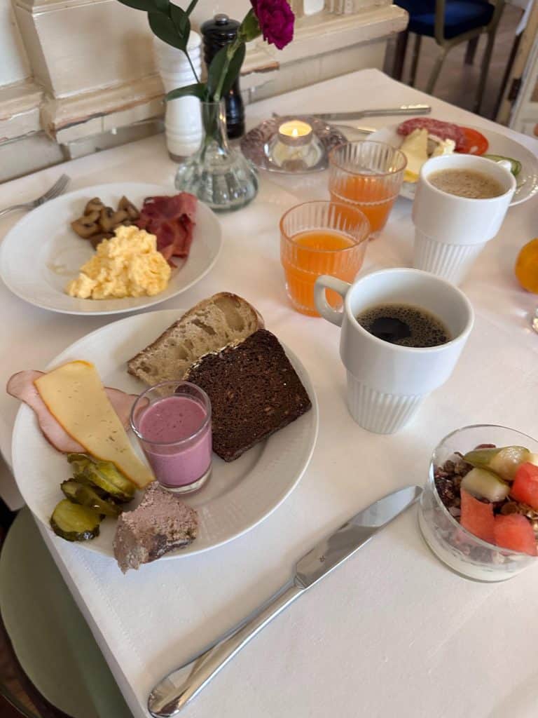 Frukost på Grand Hotel Saltsjöbaden