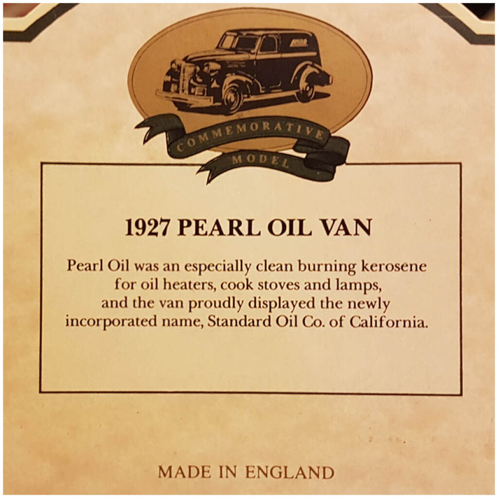 Chevron 1927 Pearl Oil Van Red Chrown Gas