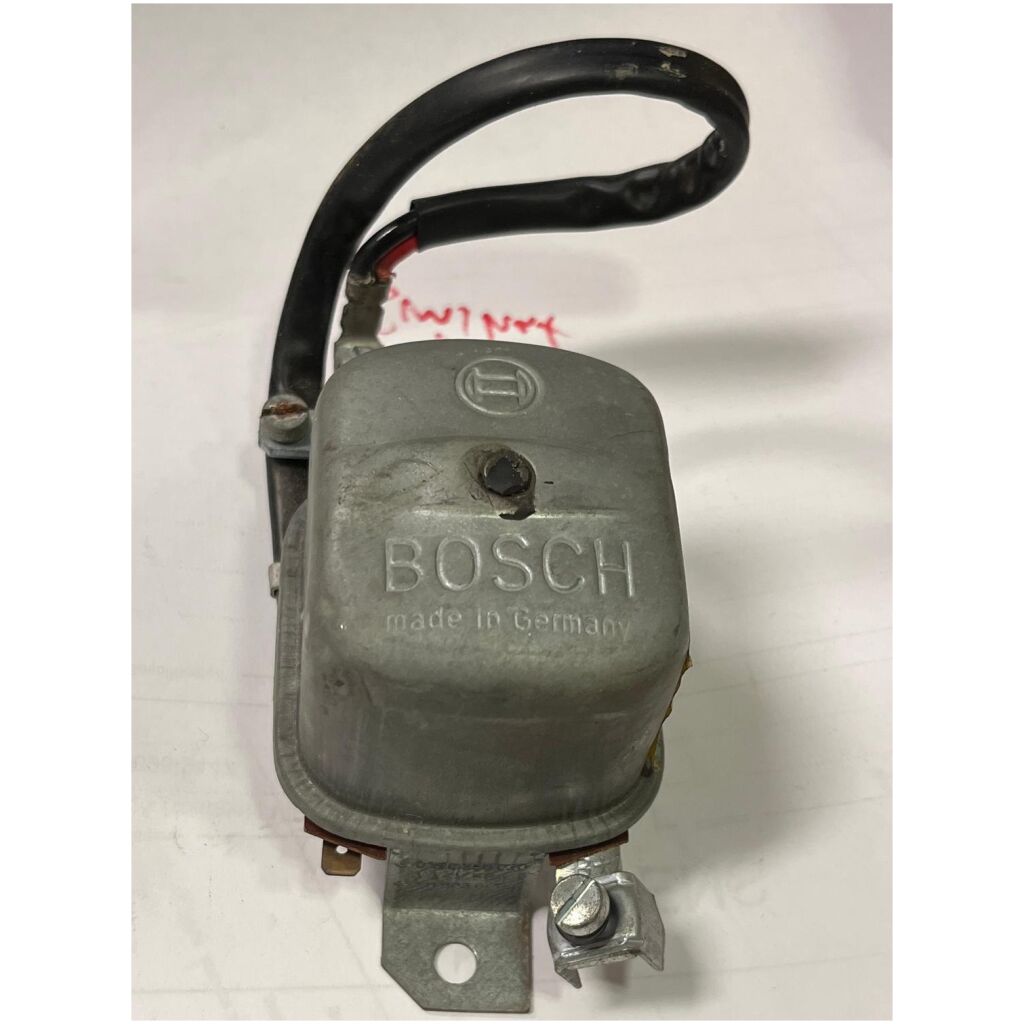 Laddningsrelä 7V 50Amp Porsche mfl , Bosch 0190850030 , 311903801