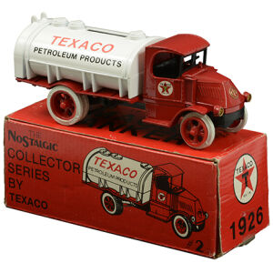 Texaco 1926 Mack Tanker