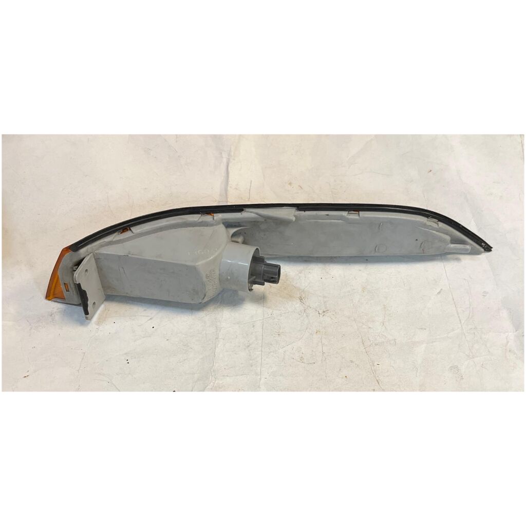 Blinkers insats höger fram Mitsubishi Eclipse generation 3 1999-2005 , 045-5771