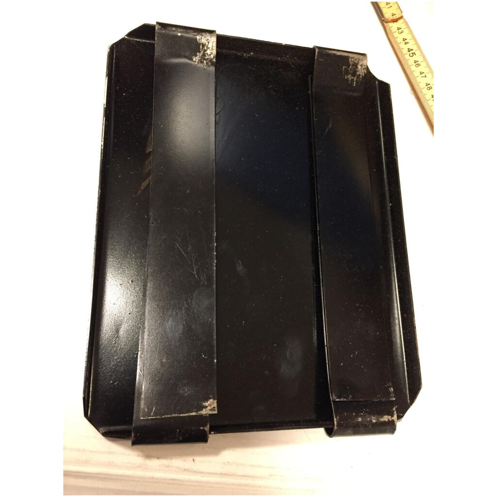 BATTERIHÅLLARE STÅL UNIVERSAL UNDERFACK 24x19cm ACCURATE 500