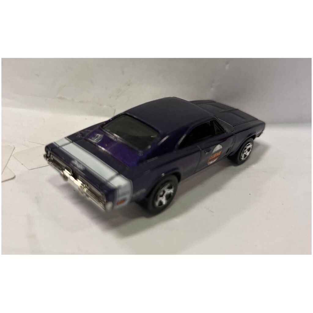 Dodge Charger 500 Plum Crazy Lila 1969 Hot Wheels 1/64