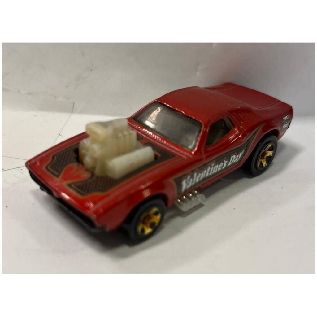 Dodge Challenger Rodger Dodger Valentines Day 1970 , Hot Wheels 1/64