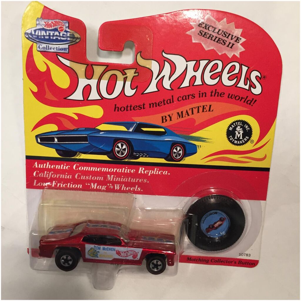 PLYMOUTH DUSTER DRAGSTER FUNNYCAR MOONGOOSE TOM McEWEN - HOT WHEELS REDLINE 1/64