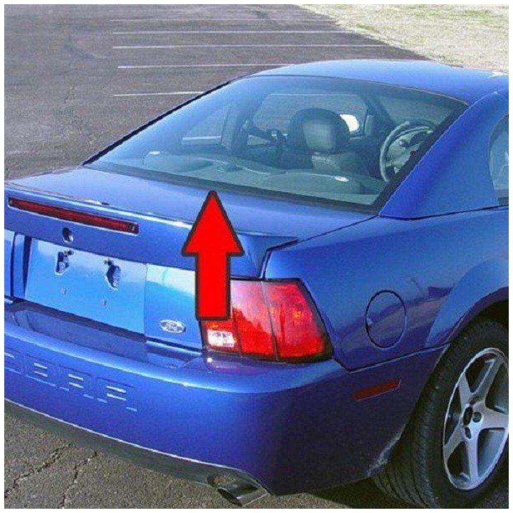 Rear Window Lower Molding 1994-2004 2dr Ford