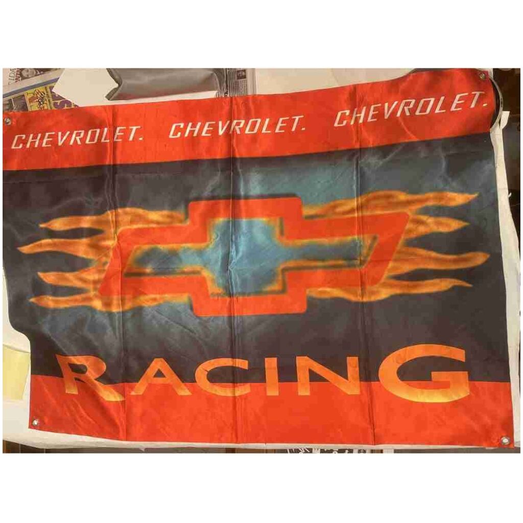 Chevrolet Racing bowtie flagga polyester med 4 öljetter för upphängning 96x68cm