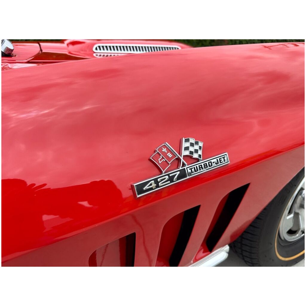 Emblem framskärm 1966 Chevrolet Corvette 427 Racing Crossed Flags