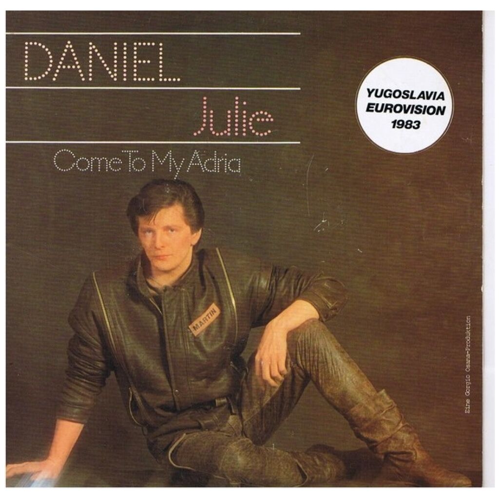 Daniel (8) - Julie (7, Single)