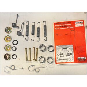 Fjädersats bromsbackar bak Ford Fiesta 1976-1983 Ford 5018536