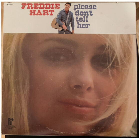 Freddie Hart - Please Dont Tell Her (LP, Yel)>