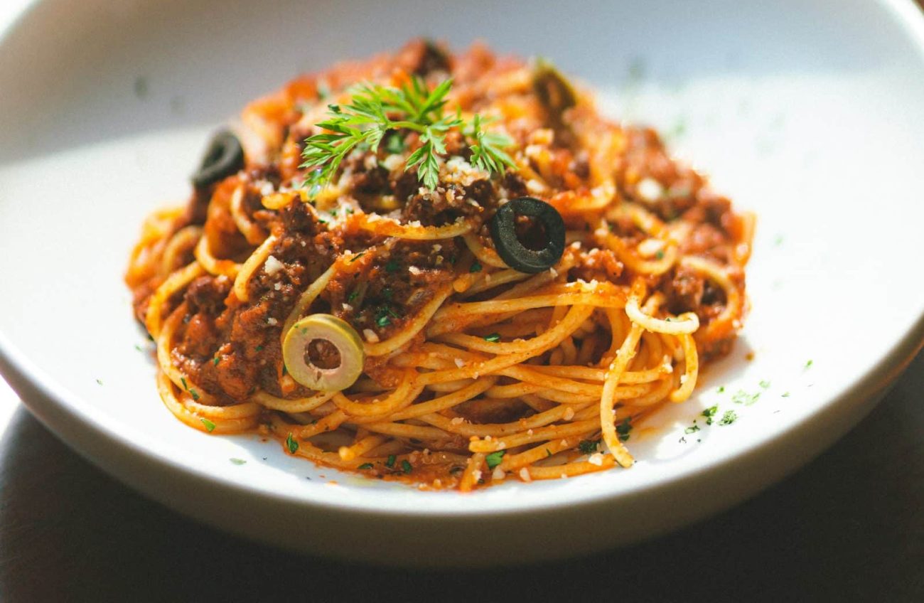 Grekisk Spaghetti och Lammfärssås