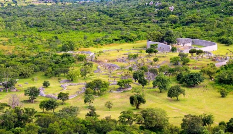 Zimbabwe-19-webp-galleri-810-468
