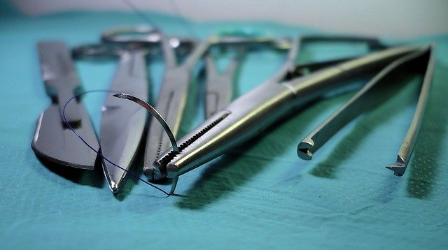 kirurgiske redskap