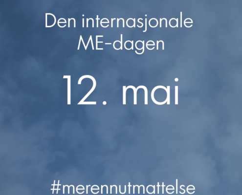 Den internasjonale ME-dagen, lette skyer mot blå himmel