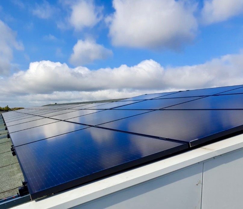 Medical Logistics MedLog from Mechelen chooses Futech as partner for the expansion of its green