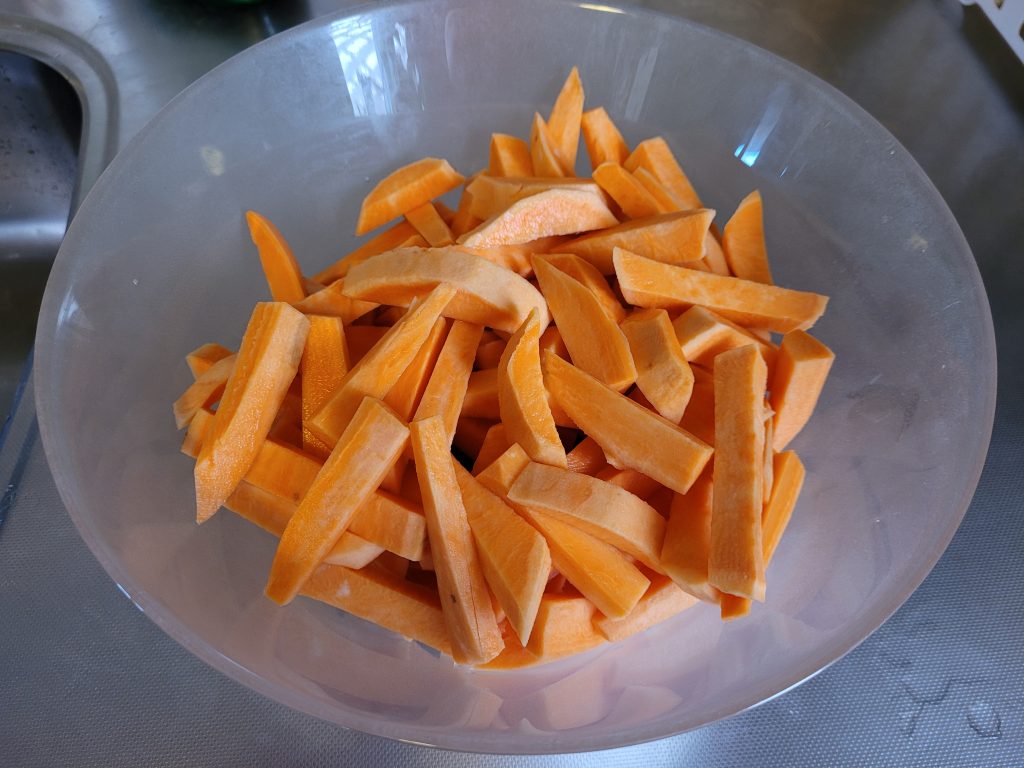 How to make home-made delicious sweet potato-fries7