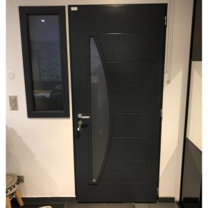 2024 11 29 Porte dentree Ludon Medoc Menuiserie Couton Parempuyre 300x300 - 2024-11-29-Porte-d'entrée-Ludon-Médoc-Menuiserie-Couton-Parempuyre