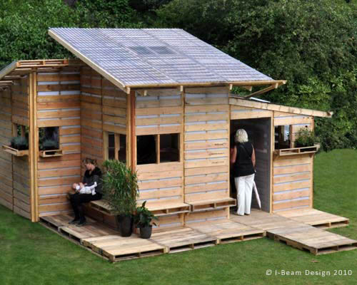 Une cabane en palettes pour 364 euros (500$)