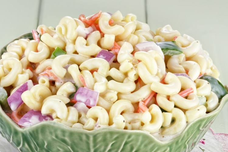 Un grand classique…La salade de Macaroni crémeuse