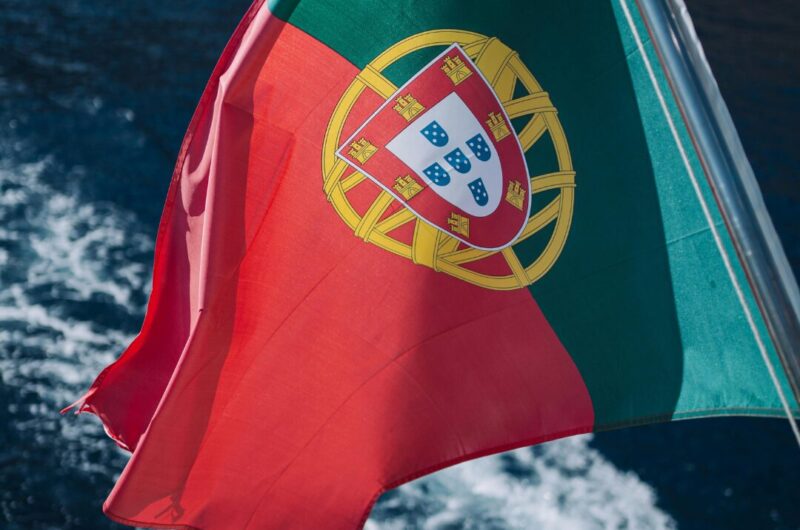 Voyage Culinaire au Portugal : 8 Recettes Cookeo qui Sentent les Vacances