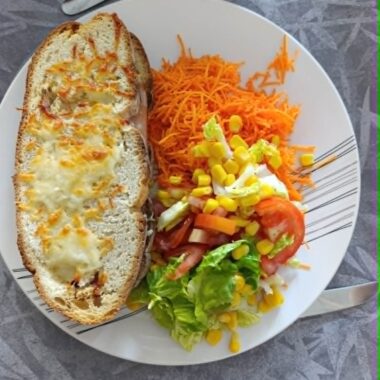 Croque rustique minute au poulet & pesto rosso