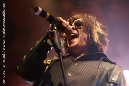 TNT Tony Harnell