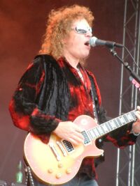 Dave Meniketti
