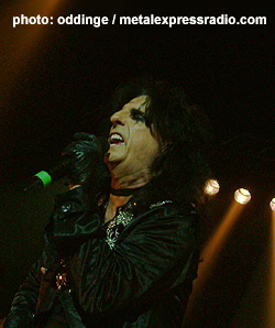 alicecooper_memain.jpg