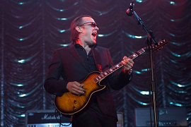 JOE BONAMASSA (Live at Metro Arena, Newcastle, U.K., March 25, 2012)