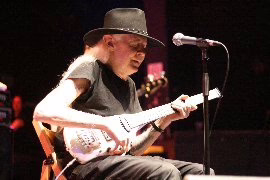johnnywinter.jpg