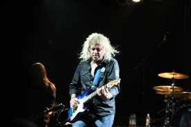 Y&T