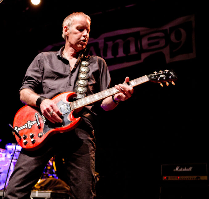 SHAM 69 (Live at the O2 Academy, Newcastle, U.K., October 20, 2017) SHAM 69 (Live at the O2 Academy, Newcastle, U.K., October 20, 2017)
