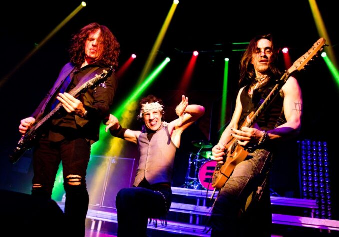 EXTREME (Live at the O2 Academy, Newcastle, U.K., December 13, 2017) EXTREME (Live at the O2 Academy, Newcastle, U.K., December 13, 2017)