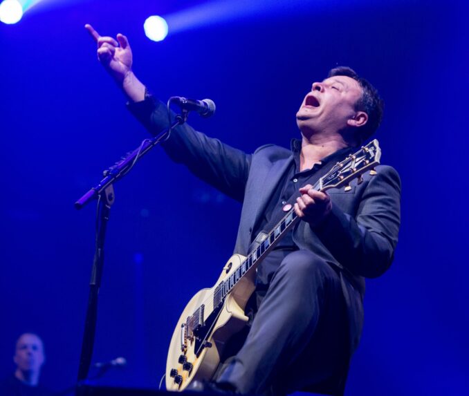 MANIC STREET PREACHERS (Live at The Metro Radio Arena, Newcastle, U.K., April 23, 2018) MANIC STREET PREACHERS (Live at The Metro Radio Arena, Newcastle, U.K., April 23, 2018)