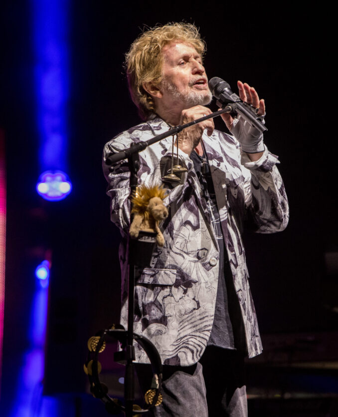 JON ANDERSON (Live at The Barbican, York, U.K., June 13, 2018) JON ANDERSON (Live at The Barbican, York, U.K., June 13, 2018)