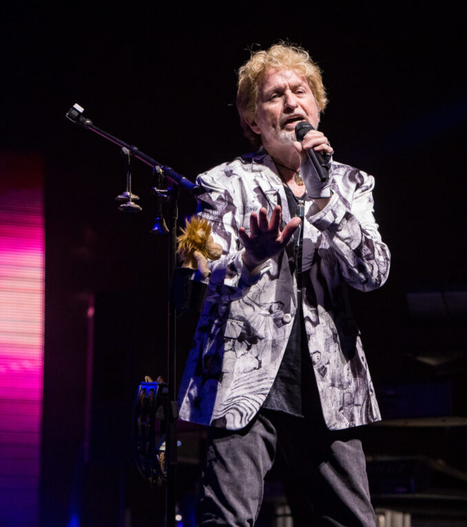 JON ANDERSON (Live at The Barbican, York, U.K., June 13, 2018) JON ANDERSON (Live at The Barbican, York, U.K., June 13, 2018)
