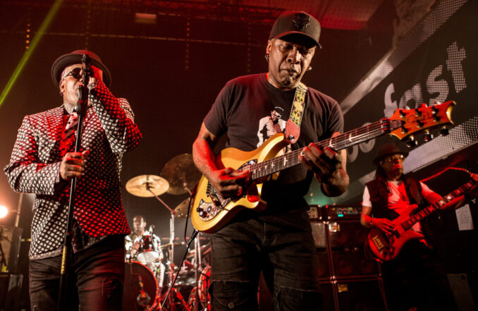 LIVING COLOUR (Live at The Riverside, Newcastle, U.K., July 24, 2019) LIVING COLOUR (Live at The Riverside, Newcastle, U.K., July 24, 2019)
