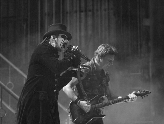 King Diamond with Andy LaRocque on guitars.