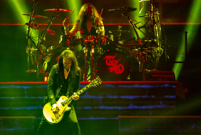Al Pitrelli and Jeff Plate of TRANS-SIBERIAN ORCHESTRA (Live at the Moda Center, Portland, Oregon, USA, November 23, 2019) Al Pitrelli and Jeff Plate of TRANS-SIBERIAN ORCHESTRA (Live at the Moda Center, Portland, Oregon, USA, November 23, 2019)