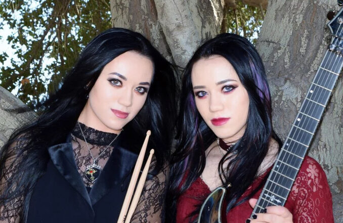 Dianthus - Jessica and Jackie Parry Dianthus - Jessica and Jackie Parry
