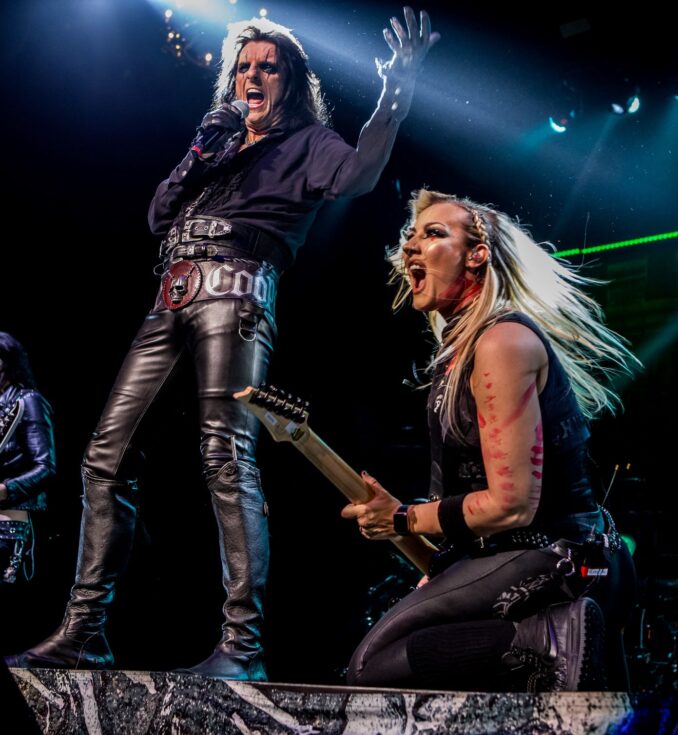 ALICE COOPER (Live at The First Direct Arena, Leeds, U.K., June 1, 2022) ALICE COOPER (Live at The First Direct Arena, Leeds, U.K., June 1, 2022)