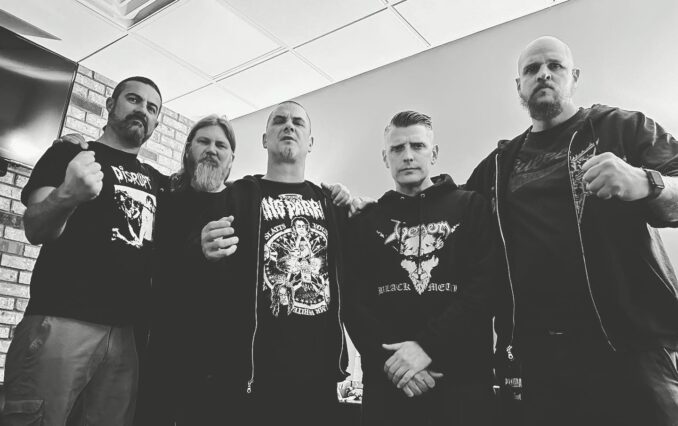 Scour band photo Scour band photo