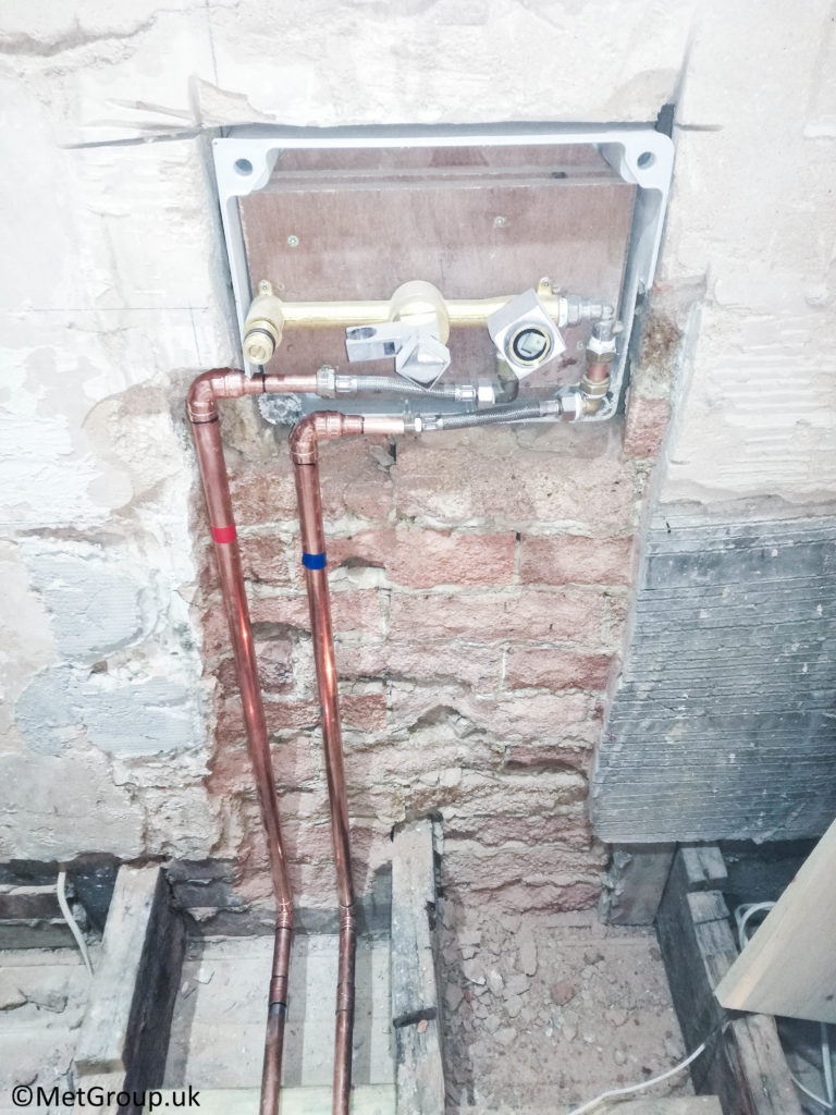 Wall plumbing