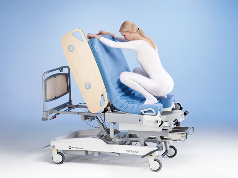 optima-birthing-bed-5__800x600