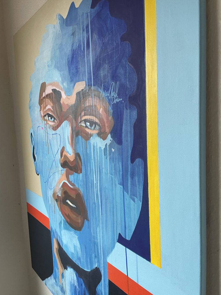 Maleri på væg med en vinkel