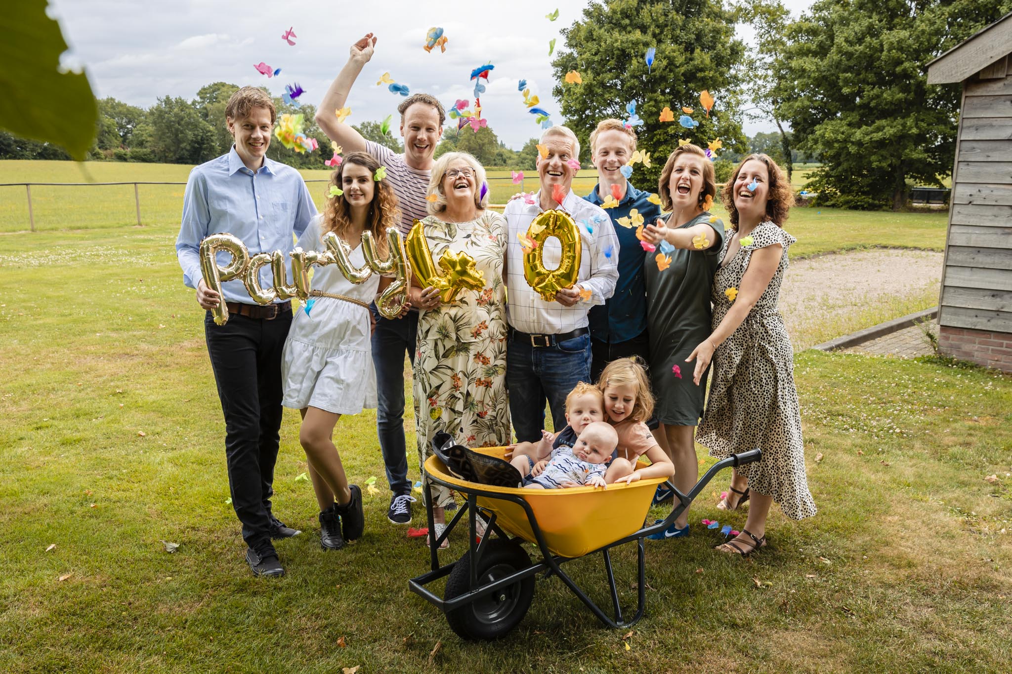 Familiefotosessie bij Oltvoort in Harfsen feestje 40 jaar getrouwd
